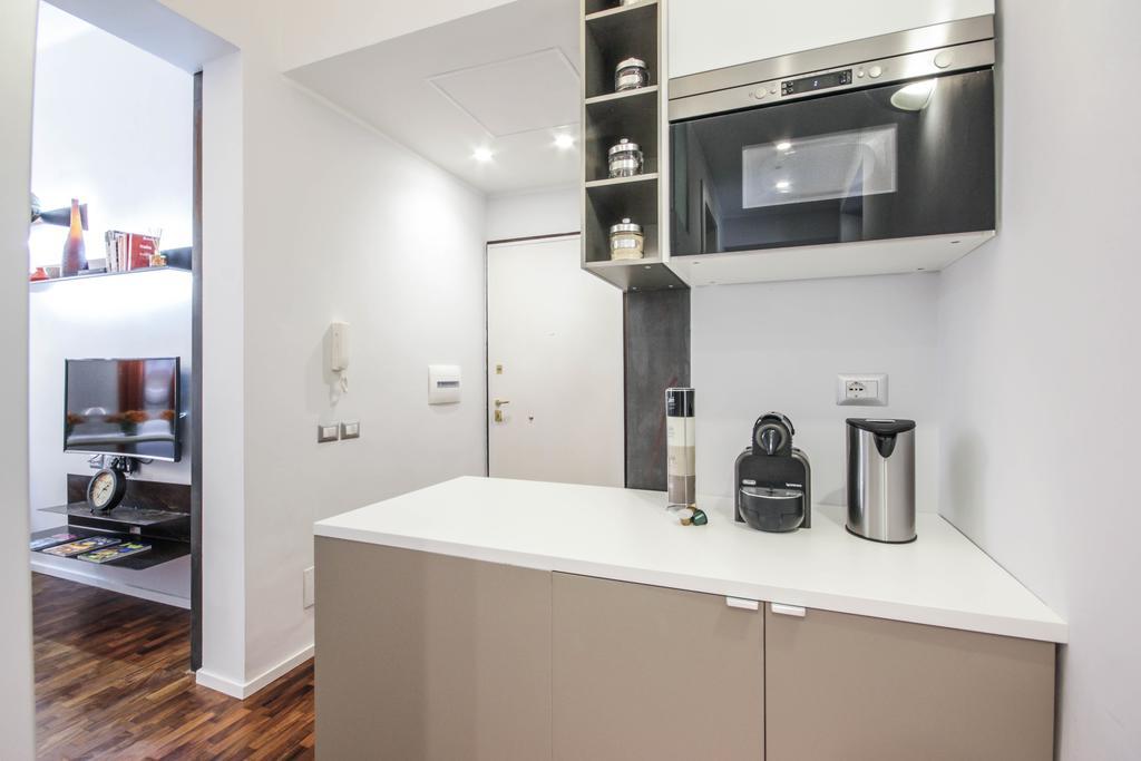 Living Rhome - Condotti Apartment Рим Экстерьер фото
