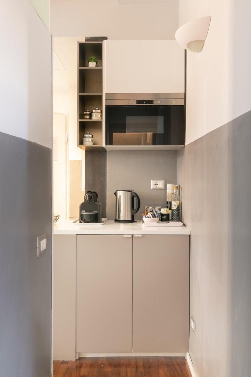 Living Rhome - Condotti Apartment Рим Экстерьер фото